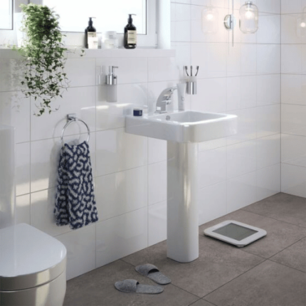 Glossy Ceramic Wall Tile (300x600mm)